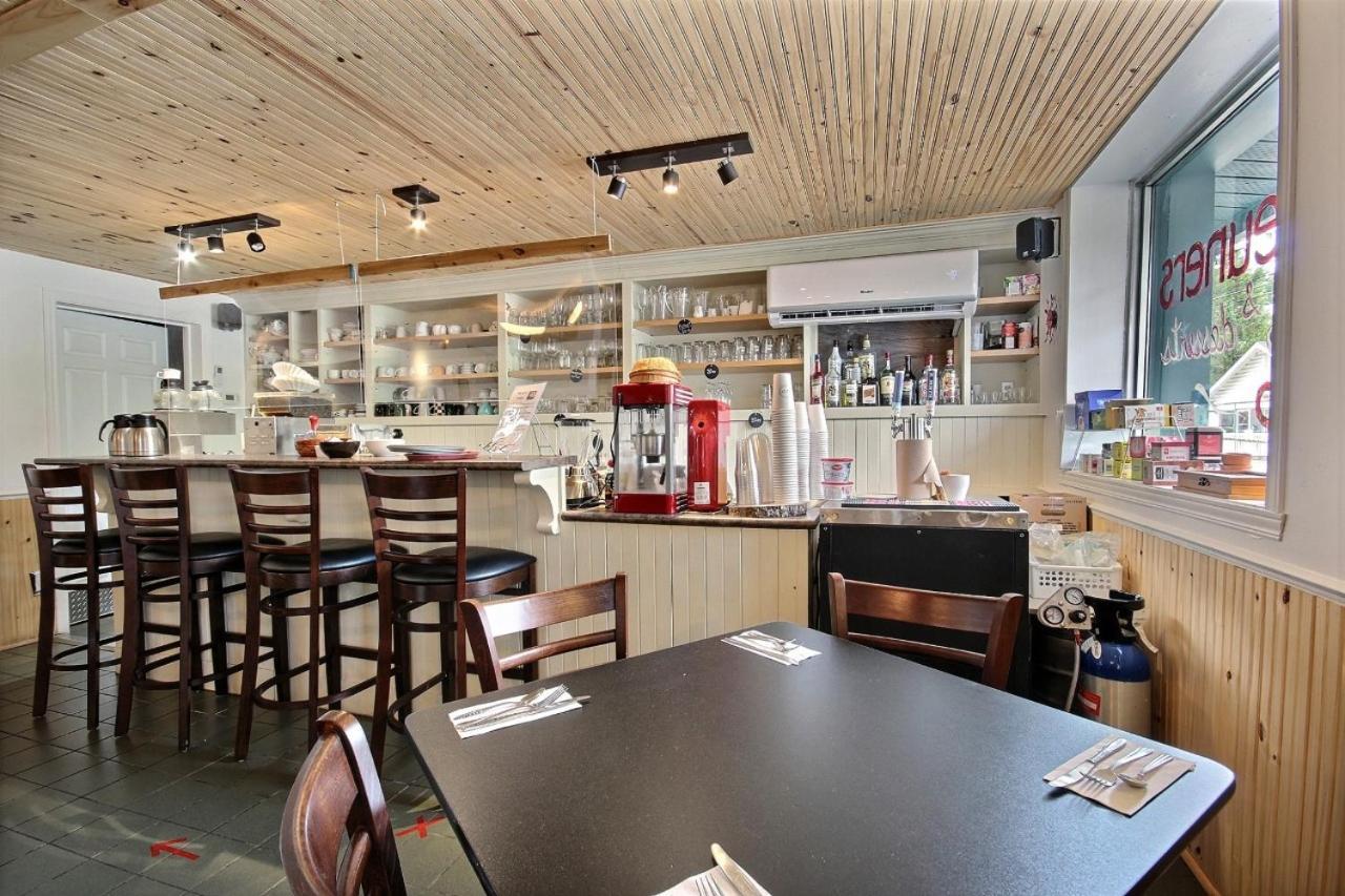 Auberge La Chocolatiere นอร์ทแฮทลีย์ ภายนอก รูปภาพ